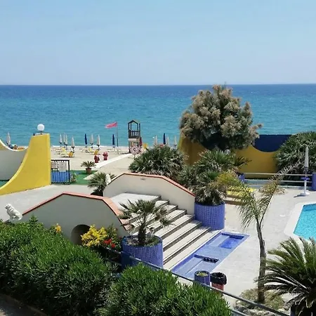 Holiday park Nirvana Club Village 3*
