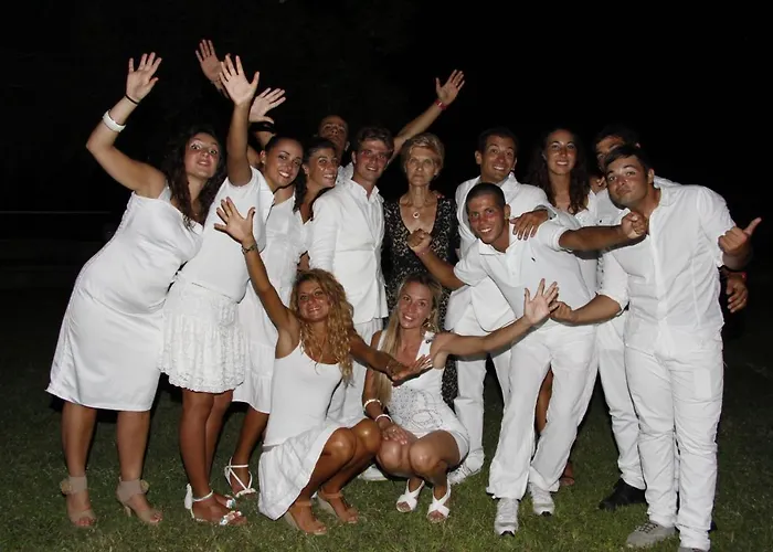 Parque de vacaciones Nirvana Club Village