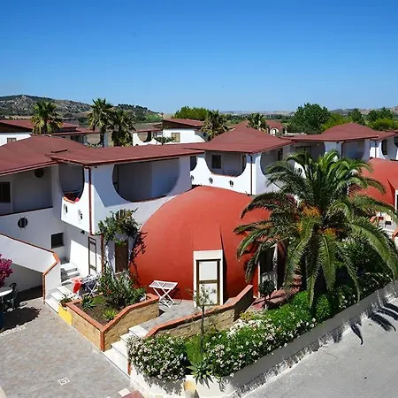 Parco vacanze Nirvana Club Village 3*