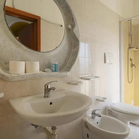 Nirvana Club Village 3* 보트리첼로