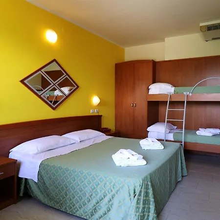 Parco vacanze Nirvana Club Village 3*