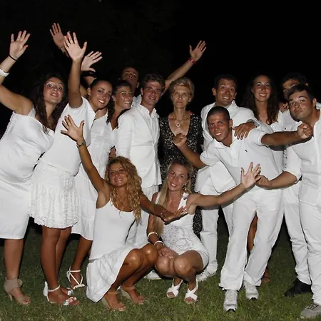 홀리데이파크 Nirvana Club Village