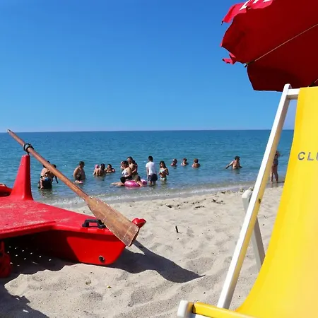 Nirvana Club Village 3* 보트리첼로