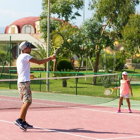 Nirvana Club Village 3* בוטריצ'לו